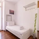 Hostly-roma Clelia Suite-few Steps From S Giovanni Appartement