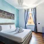Hostly-roma Clelia Suite-few Steps From S Giovanni Appartement